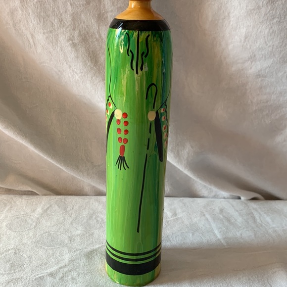 Vintage Hand Painted Wooden Spindle Doll - Picture 3 of 10